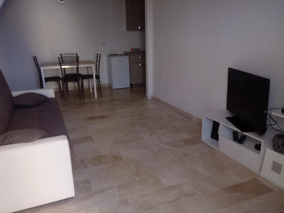Appartamento Budoni Exterior photo